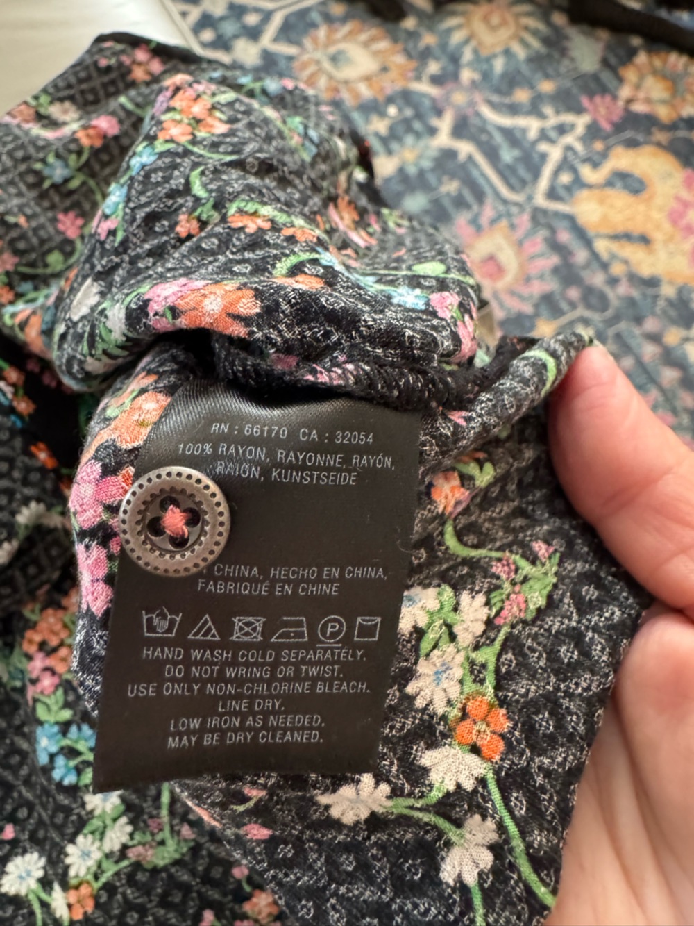Maeve Anthropologie Avignon Black Multicolored Floral Button Down Medium - Picture 7 of 7